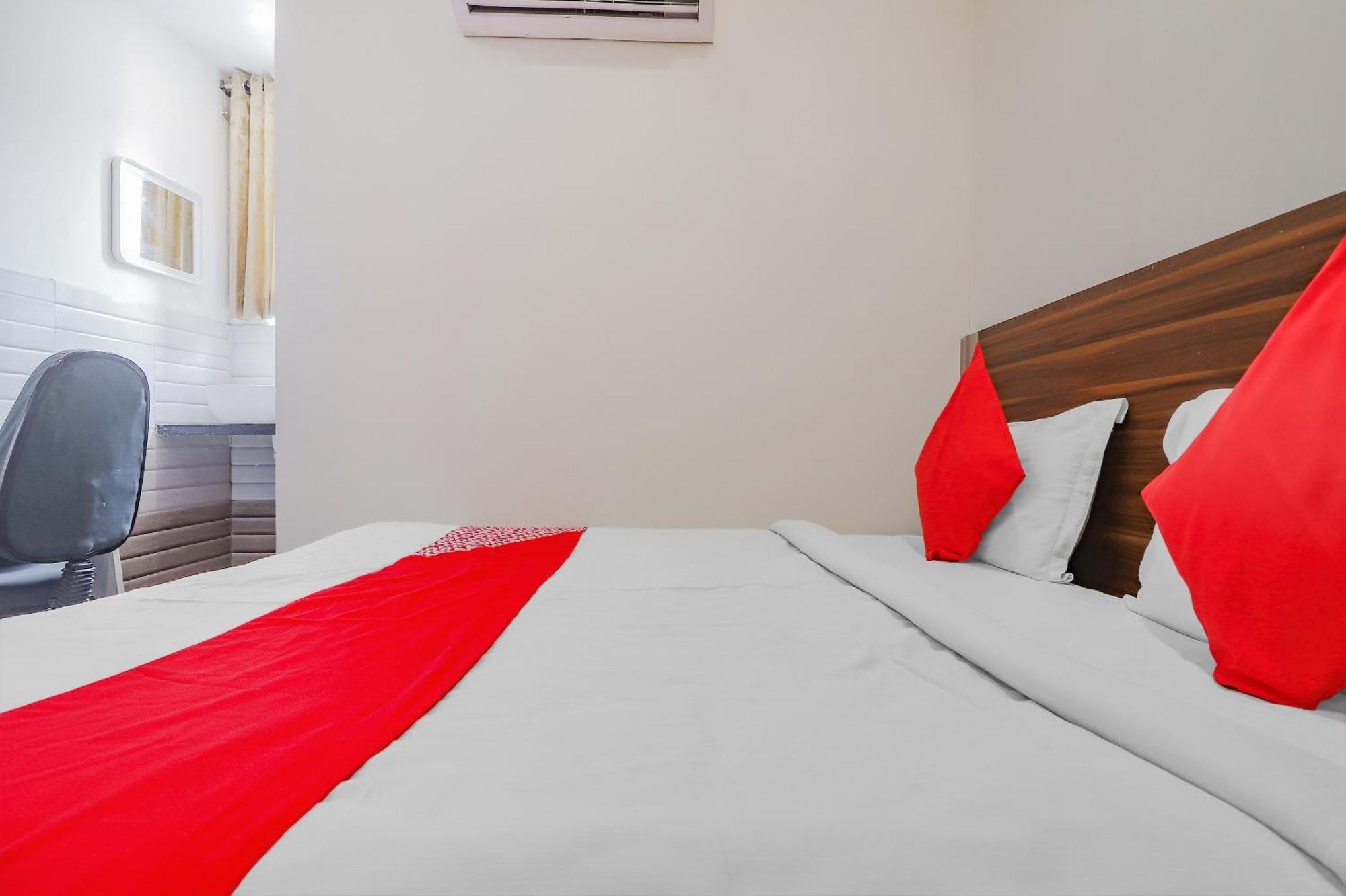 Hotel Oyo Adda 3*
